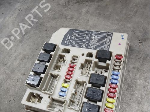 Used Fuse box Fuse box 38426501 38426501