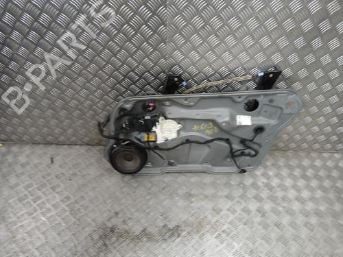 Elevador vidro frente direito VW BORA I (1J2) 1.9 TDI (110 hp) 30813817