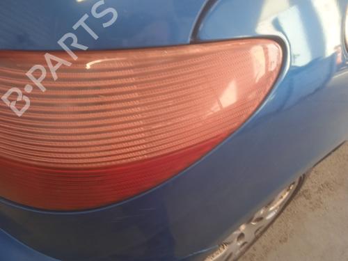 Right taillight PEUGEOT 206 CC (2D) 1.6 16V (2DNFUF, 2DNFUR) | BP21281060C35 