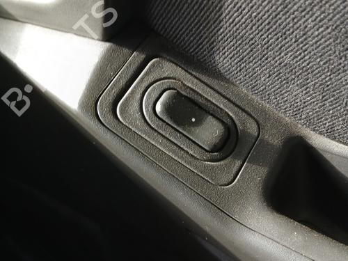 Raamschakelaar rechts voor OPEL MERIVA A MPV (X03) 1.7 CDTI (E75) | BP29940403I26 