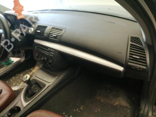 Instrumentbræt BMW 1 (E87) 118 d (122 hp) 26599773