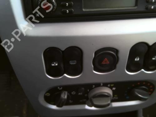 Warning switch DACIA SANDERO 1.5 dCi | BP40018682I22 - Image 3