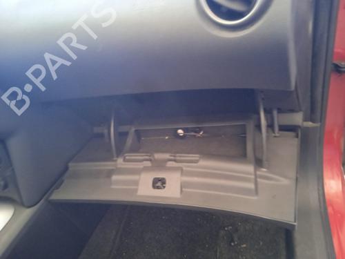Glove box NISSAN QASHQAI / QASHQAI +2 I (J10, NJ10, JJ10E) 2.0 dCi All-wheel Drive | BP21278015C95 