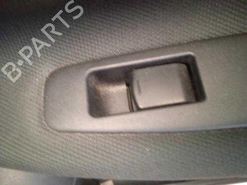 Right rear window switch NISSAN QASHQAI / QASHQAI +2 I (J10, NJ10, JJ10E) 2.0 dCi All-wheel Drive | BP20882109I28 