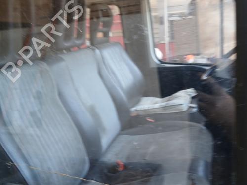 Used Front right door window Front right door window 37250542 37250542