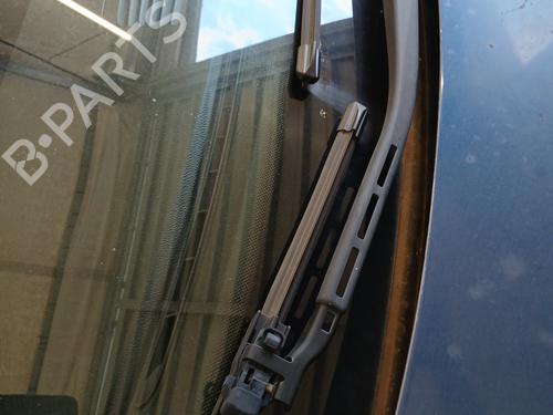 Front windshield wiper arm BMW 3 (E90) 320 d | BP32094939C143 - Image 2