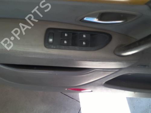 Used Left front window switch Left front window switch RENAULT VEL SATIS (BJ0_) 3.0 dCi (BJ0J, BJ0N) (177 hp) 40018791 40018791