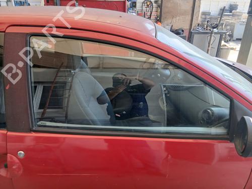 Dør rude højre foran Dør rude højre foran RENAULT TWINGO II (CN0_) 1.5 dCi (CN0E) (64 hp) 37196028 37196028