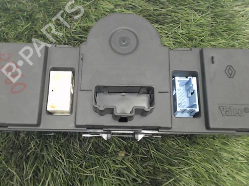 Climate control RENAULT CLIO III (BR0/1, CR0/1) 1.5 dCi (BR17, CR17) | BP20883389I5 