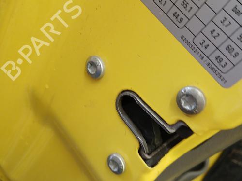 Front left lock OPEL VIVARO A Van (X83) 2.5 CDTI (F7) | BP28381570C98