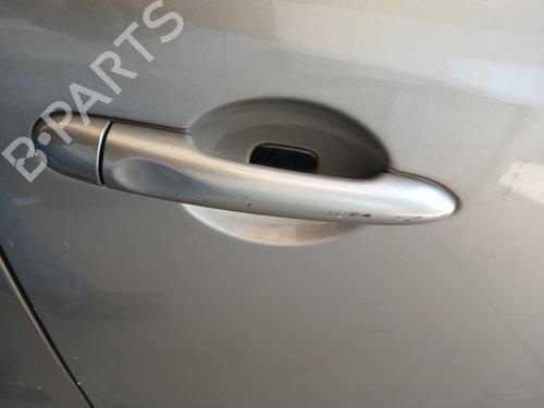 Used Front right exterior door handle RENAULT MEGANE III Hatchback (BZ0/1_, B3_) 1.5 dCi (BZ09, BZ0D, BZ1W, BZ29, BZ14) (110 hp) 28056714