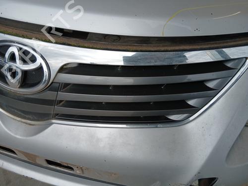 Grille TOYOTA AVENSIS Saloon (_T27_) 2.2 D-4D (ADT271_, ADT271R) | BP29888739C40