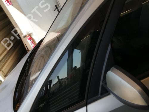 Front left quarter glass OPEL MERIVA A MPV (X03) 1.7 CDTI (E75) 13115532