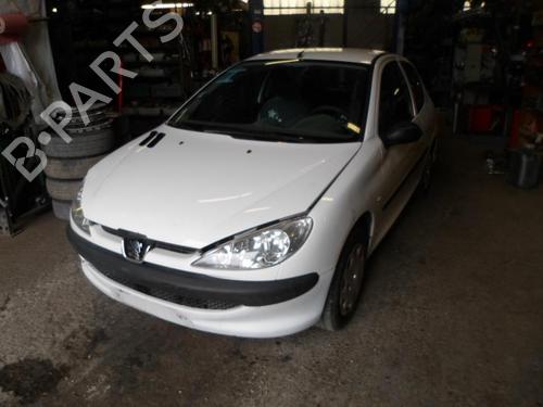 Front bumper PEUGEOT 206 Hatchback (2A/C) 1.4 HDi eco 70 | BP21275952C7 