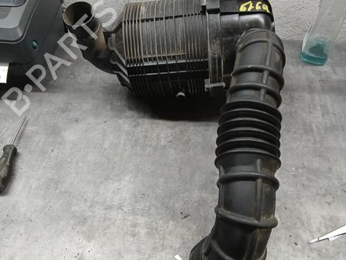 Used Air filter box RENAULT TRAFIC Bus (T_, P_, V_) 1.9 D (60 hp) 32185685