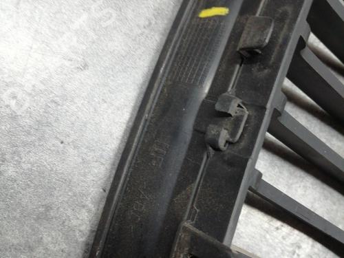 Grille BMW 3 (E90) 320 d | BP24516418C40 