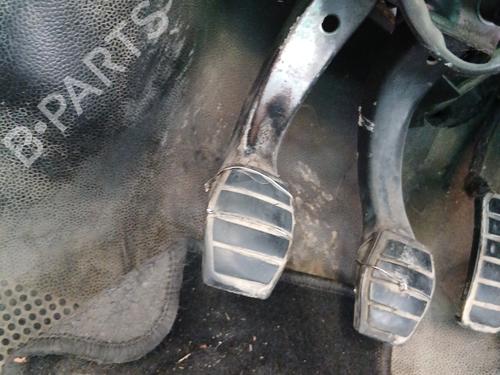 Clutch pedal RENAULT RAPID Box Body/MPV (F40_, G40_) 1.4 (F40D) | BP29528725I13 