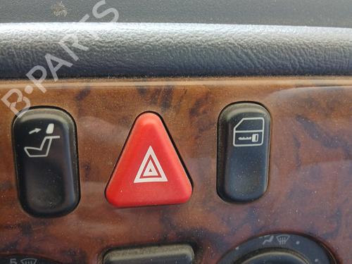 Used Warning switch Warning switch MERCEDES-BENZ CLK (C208) CLK 230 Kompressor (208.347) (193 hp) 36009927 36009927
