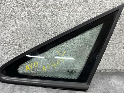 front-left-quarter-glass-opel-zafira-a-mpv-t98-1999-2000-2001-2002-2003-2004-2005-2006-25757356 main image