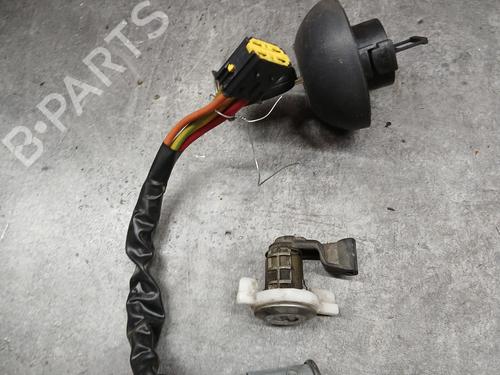 Used Ignition barrel RENAULT CLIO II (BB_, CB_) 1.5 dCi (B/CB07) (65 hp) 30679979