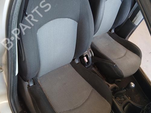 Sæde højre fortil Sæde højre fortil PEUGEOT 206 SW (2E/K) 1.4 HDi (68 hp) 36009600 36009600