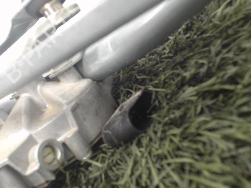 Used Front wiper motor BMW 3 Touring (E91) 318 d (143 hp) 20882391