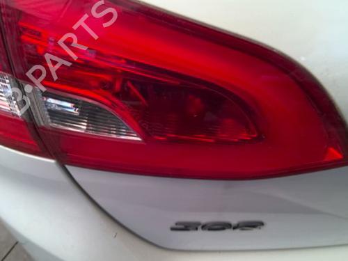 Used Left tailgate light Left tailgate light 38681759 38681759