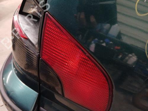Used Left tailgate light Left tailgate light PEUGEOT 406 Break (8E/F) 2.1 TD 12V (109 hp) 30156605 30156605