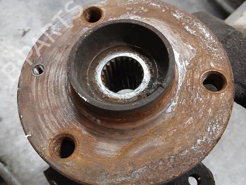 Used Right front steering knuckle Right front steering knuckle PEUGEOT 106 II (1A_, 1C_) 1.1 i (60 hp) 36010909 36010909