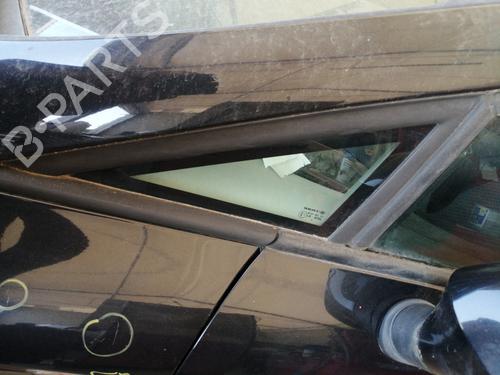 Used Front left quarter glass SEAT LEON (1P1) 1.6 TDI (105 hp) 26709371