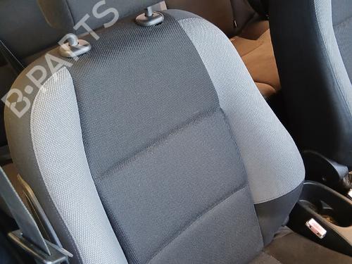 Used Right front seat Right front seat PEUGEOT 207 (WA_, WC_) 1.4 HDi (68 hp) 35958881 35958881