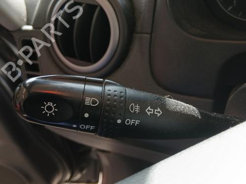 switch-suzuki-sx4-ey-gy-2006-32094910 main image