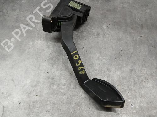 Używane Pedał FIAT PUNTO (188_) 1.9 JTD (86 hp) 30900630