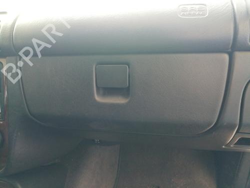 Hanskerom MERCEDES-BENZ M-CLASS (W163) ML 270 CDI (163.113) (163 hp) 25472443