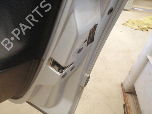 Serrure avant droite RENAULT LAGUNA II Grandtour (KG0/1_) 1.9 dCi (125 hp) 27721145