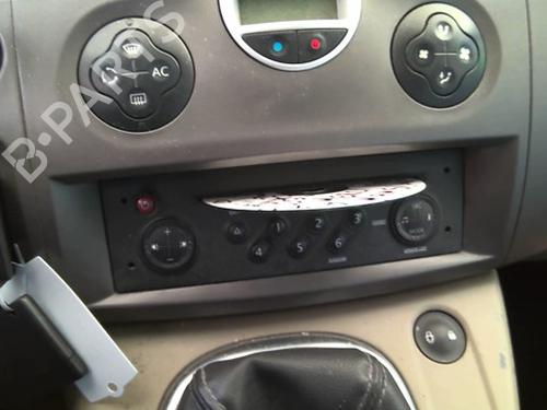 Used Radio Radio 39114803 39114803