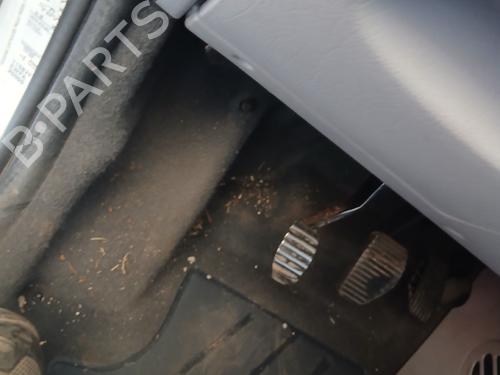 Used Clutch pedal Clutch pedal 38558940 38558940