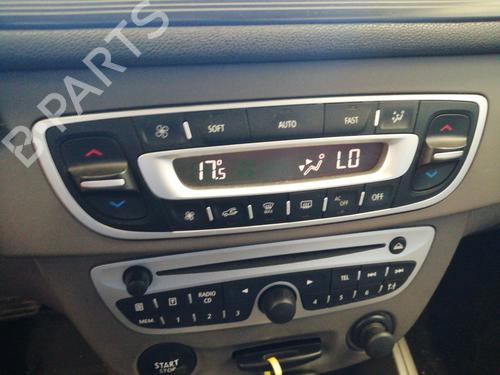 Used Climate control RENAULT MEGANE III Hatchback (BZ0/1_, B3_) 1.5 dCi (106 hp) 27249082