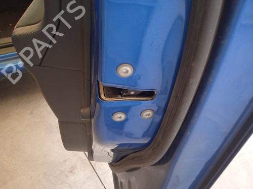 Used Front right lock TOYOTA AURIS (_E15_) 2.2 D (ADE157_, ADE151_, ADE151R, ADE157R) (177 hp) 20882050