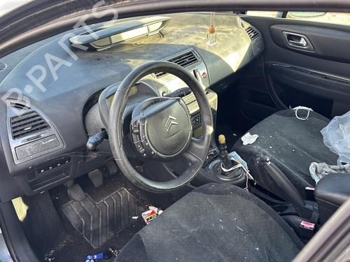 Right headlight CITROËN C4 I (LC_) 2.0 HDi | BP27217443C29 