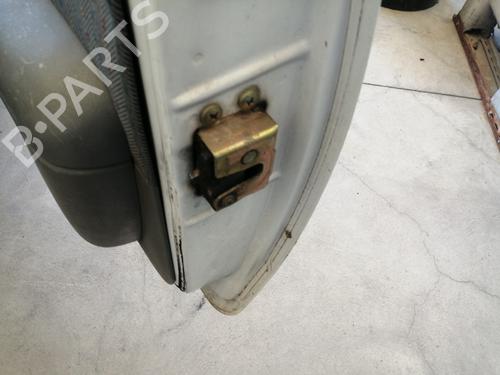 Used Front right lock OPEL CORSA A Hatchback (S83) 1.5 D (F08, M08, F68, M68) (50 hp) 26215891