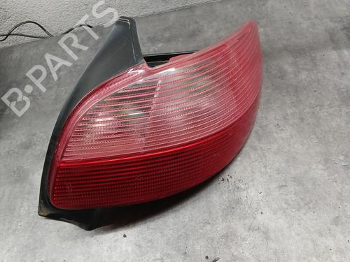Used Right taillight PEUGEOT 206 Hatchback (2A/C) 2.0 HDI 90 (90 hp) 30543633