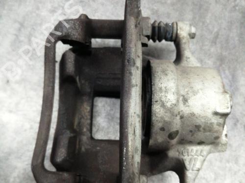 Right front brake caliper TOYOTA AURIS (_E18_) 1.8 Hybrid (ZWE186_, ZWE186R) | BP26170471M104 - Image 6