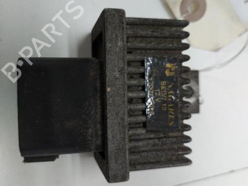 Used Electronic module Electronic module RENAULT LAGUNA I (B56_, 556_) 1.9 dCi (B56W) (107 hp) 20888872 20888872
