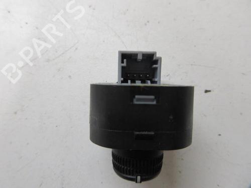 Used Mirror switch Mirror switch AUDI A4 B8 Avant (8K5) 2.0 TDI (143 hp) 20906556 20906556