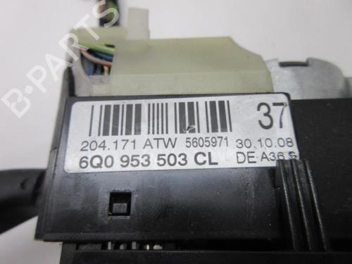 Used Steering column stalk VW POLO (9N_, 9A_) 1.4 TDI (80 hp) 20906119