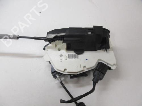 Cerradura puerta trasera derecha Cerradura puerta trasera derecha 20906813 20906813