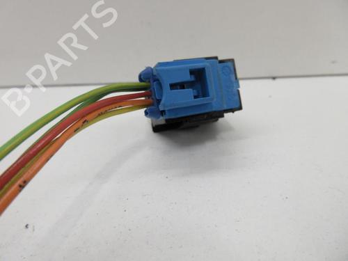 Used Right rear window switch PEUGEOT 607 (9D, 9U) 2.7 HDi 24V (204 hp) 20894666