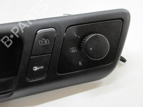 Used Mirror switch VW POLO (9N_, 9A_) 1.4 TDI (80 hp) 22107867