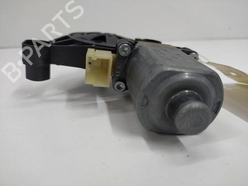Used Left front window motor Left front window motor AUDI A3 Sportback (8VA, 8VF) 2.0 TDI (150 hp) 22223132 22223132